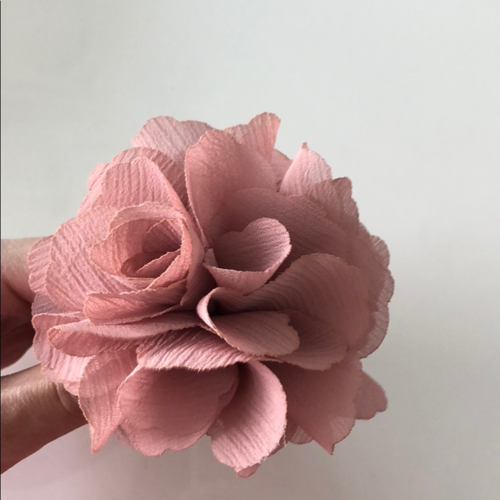 Cute pink hair tie